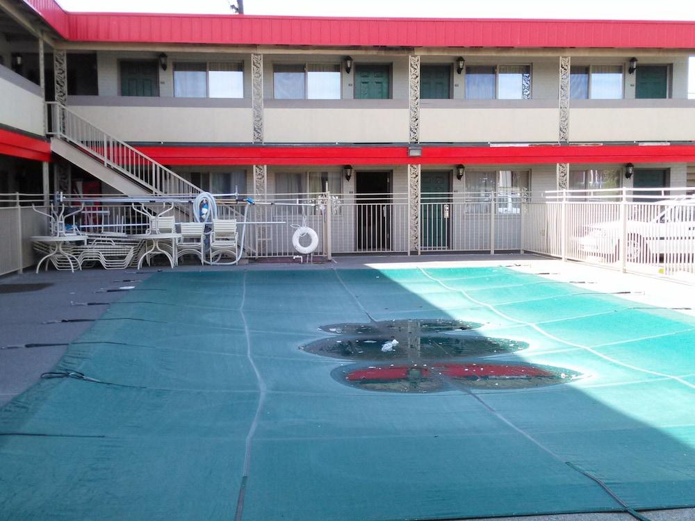 Yakima Valley Inn Zewnętrze zdjęcie
