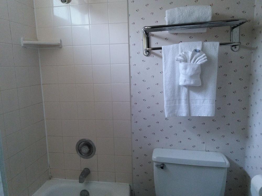 Yakima Valley Inn Zewnętrze zdjęcie